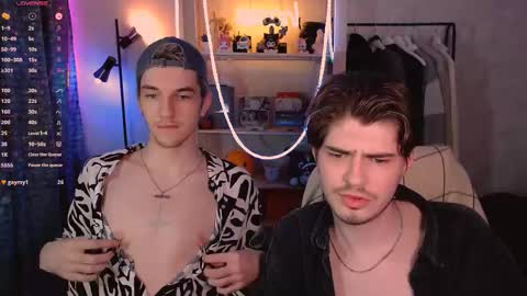 Snapshot of mark_sun chatting on 03-15-26, 04:13 Mark online show from 03-15-26, 04:13