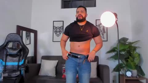 mark_x23 online show from 05-03-26, 03:45