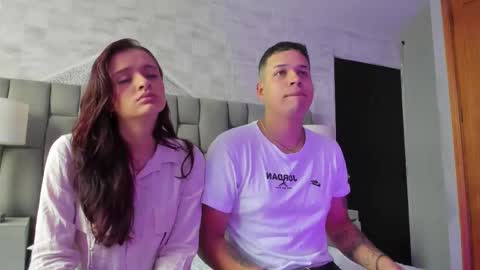 Snapshot of markandphilip chatting on 09-25-25, 12:09 markandphilip online show from 09-25-25, 12:09