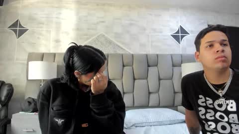 Snapshot of markandphilip chatting on 10-19-25, 12:50 markandphilip online show from 10-19-25, 12:50