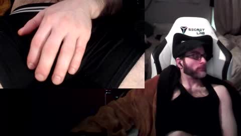 Snapshot of markass87 chatting on 01-10-26, 04:42 markass87 online show from 01-10-26, 04:42