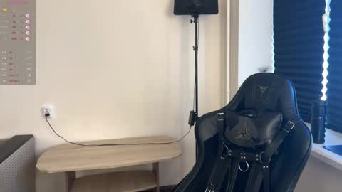 Mark online show from 09-13-25, 12:49