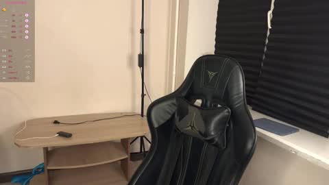 Mark online show from 11-24-25, 06:51