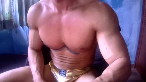 Snapshot of markogoldwolf chatting on 02-20-25, 03:45 boogieman online show from 02-20-25, 03:45