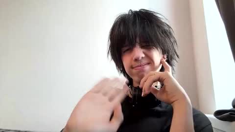 Mark online show from 04-02-26, 01:42