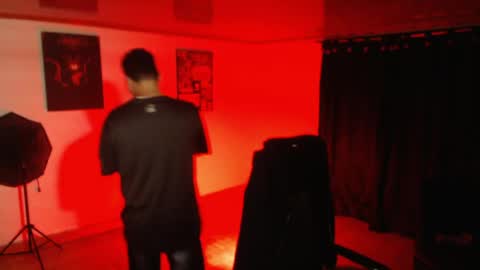 Mark Switch online show from 04-06-26, 03:04