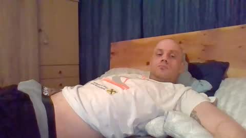 markus_7 online show from 03-04-25, 07:01