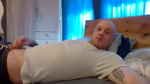 markus_7 online show from 03-19-26, 09:02