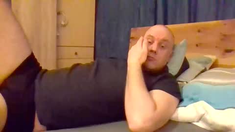 markus_7 online show from 05-05-26, 06:38