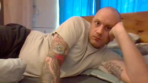 markus_7 online show from 05-11-26, 08:09