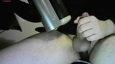 Snapshot of markustime chatting on 02-10-25, 10:19 Markus online show from 02-10-25, 10:19