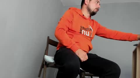 Snapshot of markwaynescr chatting on 10-17-25, 12:19 MARK online show from 10-17-25, 12:19