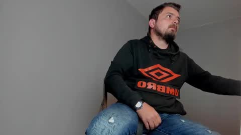 Snapshot of markwaynescr chatting on 10-28-25, 08:22 MARK online show from 10-28-25, 08:22