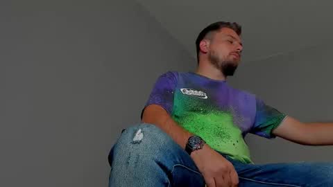 Snapshot of markwaynescr chatting on 11-05-25, 07:58 MARK online show from 11-05-25, 07:58