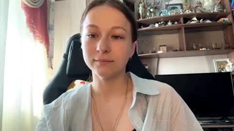 Lena online show from 06-08-26, 05:08