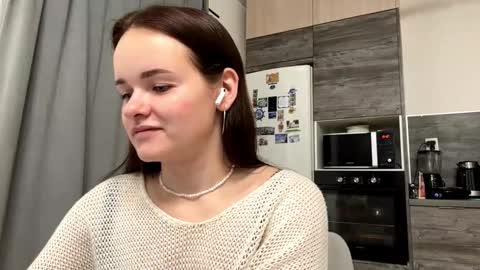 Maja online show from 10-10-25, 02:38