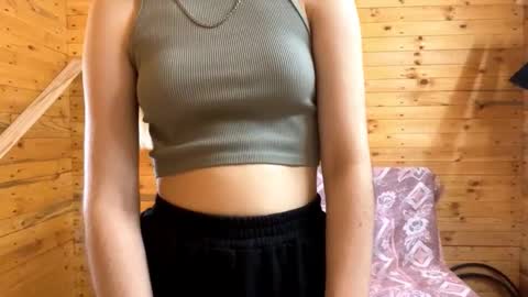Ellie online show from 09-23-25, 08:39
