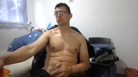 marlonfit online show from 06-30-26, 03:13