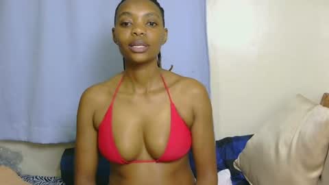 Snapshot of marly_babe chatting on 06-12-26, 09:35 Marly online show from 06-12-26, 09:35