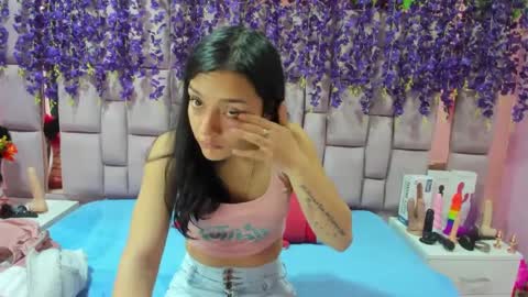 Snapshot of marlyanal chatting on 12-12-24, 01:39 Marly Anal online show from 12-12-24, 01:39