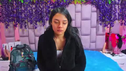 Snapshot of marlyanal chatting on 01-08-25, 01:09 Marly Anal online show from 01-08-25, 01:09