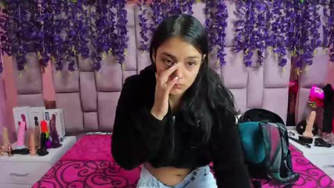 Snapshot of marlyanal chatting on 01-14-25, 12:56 Marly Anal online show from 01-14-25, 12:56