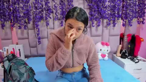 Snapshot of marlyanal chatting on 01-31-25, 01:12 Marly Anal online show from 01-31-25, 01:12