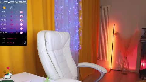 Alena online show from 02-15-25, 06:01