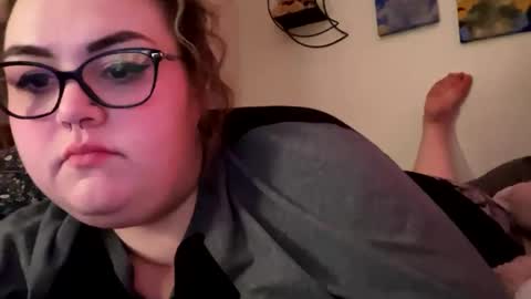 maroon_moon online show from 02-14-25, 11:20