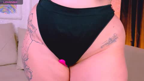 Mari online show from 09-20-25, 04:13