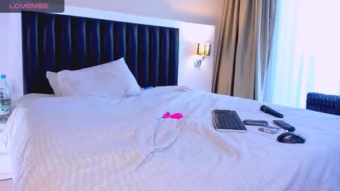 Mari online show from 12-05-25, 06:55