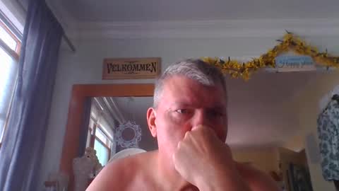 marriedguyold online show from 05-28-26, 04:26