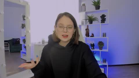 Snapshot of marry__smith chatting on 04-08-26, 06:13 Marry online show from 04-08-26, 06:13