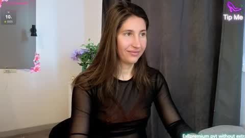 marrycolins online show from 11-06-25, 04:02