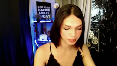 Snapshot of marryme_leixx chatting on 03-22-26, 01:53 LEIXX online show from 03-22-26, 01:53