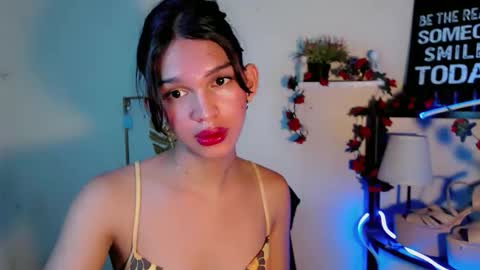 Snapshot of marryme_leixx chatting on 03-25-26, 12:55 LEIXX online show from 03-25-26, 12:55