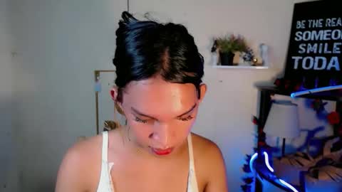 Snapshot of marryme_leixx chatting on 03-26-26, 02:11 LEIXX online show from 03-26-26, 02:11