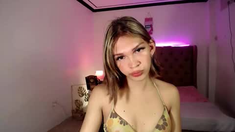 Snapshot of marryme_leixx chatting on 05-09-26, 03:17 LEIXX online show from 05-09-26, 03:17