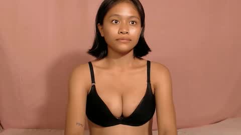 Snapshot of marrymebabexx_ chatting on 10-01-25, 12:22 marrymebabexx_ online show from 10-01-25, 12:22