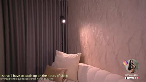     online show from 11-07-25, 01:00