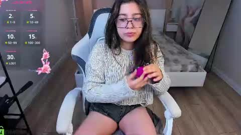 Snapshot of marsha_morris chatting on 08-09-26, 01:07 Trisha online show from 08-09-26, 01:07