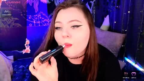 marshmallowbeauty_ online show from 11-13-25, 07:24