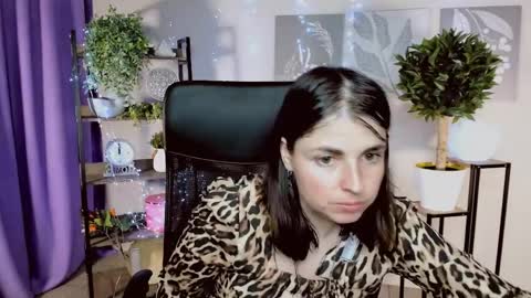 Snapshot of martaedams chatting on 04-01-26, 01:41 martaedams online show from 04-01-26, 01:41