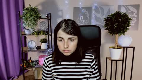 Snapshot of martaedams chatting on 04-07-26, 06:14 martaedams online show from 04-07-26, 06:14