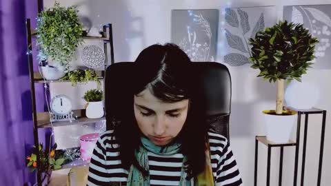 Snapshot of martaedams chatting on 04-15-26, 07:15 martaedams online show from 04-15-26, 07:15