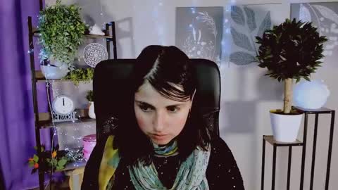 Snapshot of martaedams chatting on 04-23-26, 12:29 martaedams online show from 04-23-26, 12:29