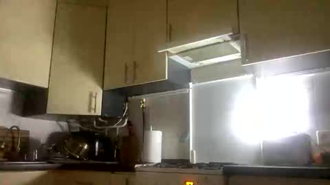 Marta online show from 10-28-25, 06:54