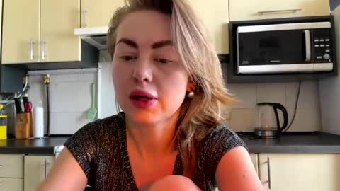 Marta online show from 06-23-26, 06:44