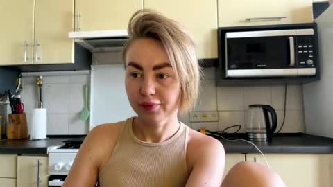 Marta online show from 06-29-26, 07:25