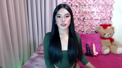 DONT FORGET TO FOLLOW ME AND GIVE ME A THUMBS UP GUYS- martha online show from 12-19-24, 10:45